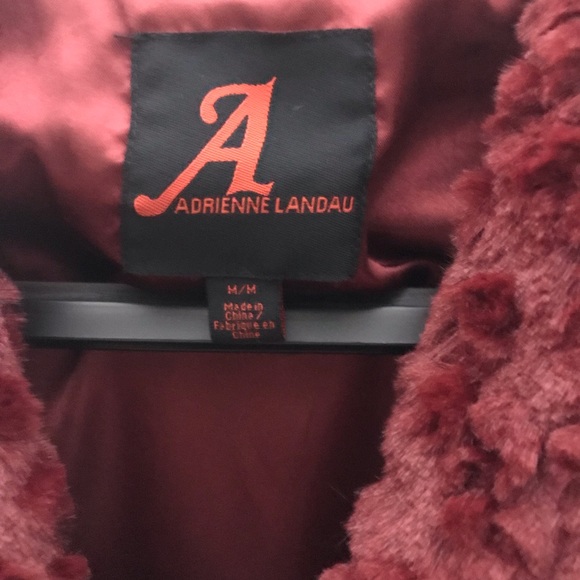 Adrienne Landau faux fur vest. Size medium. Rich red colour - Picture 2 of 3